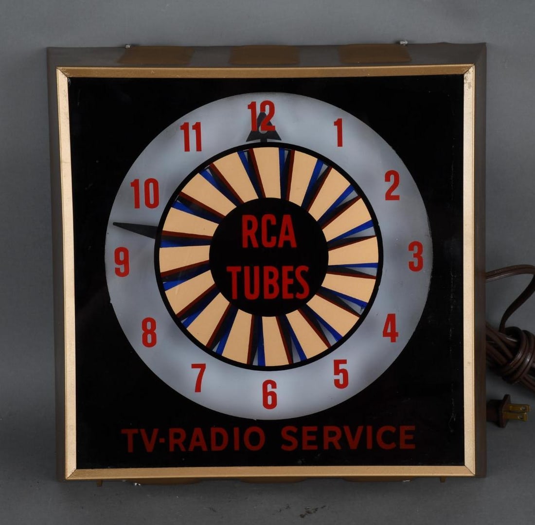 RCA Tubes TV-Radio Service Lighted Motion Clock (1 of 4)