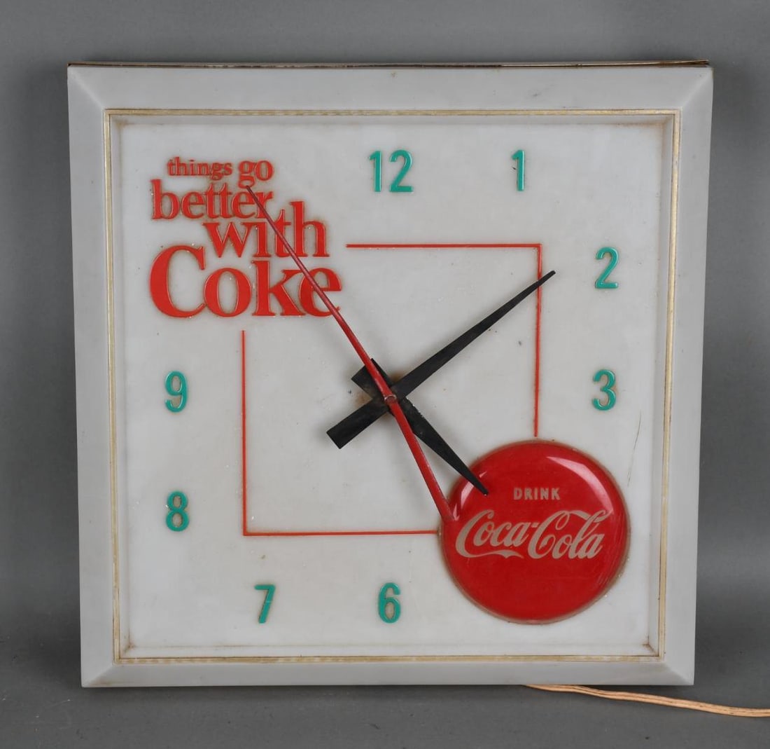 Coca-Cola "things go better with Coke" Plastic Clock (1 of 3)