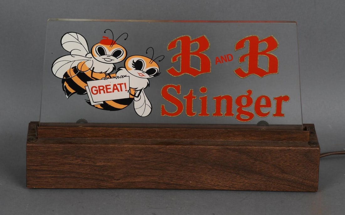 B & B Stinger w/Logo Lighted Counter-Top Sign (1 of 3)