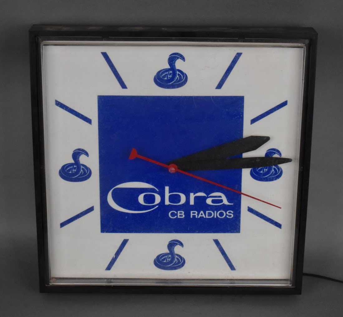 Cobra CB Radios Lighted Plastic Clock (1 of 3)