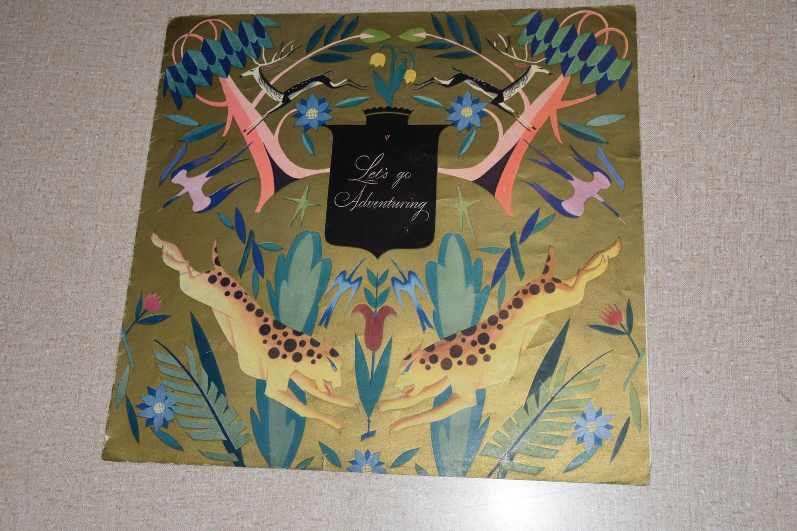 1932 Cadillac LaSalle Color Sales Folder Original Gold Metallic Printing (1 of 3)