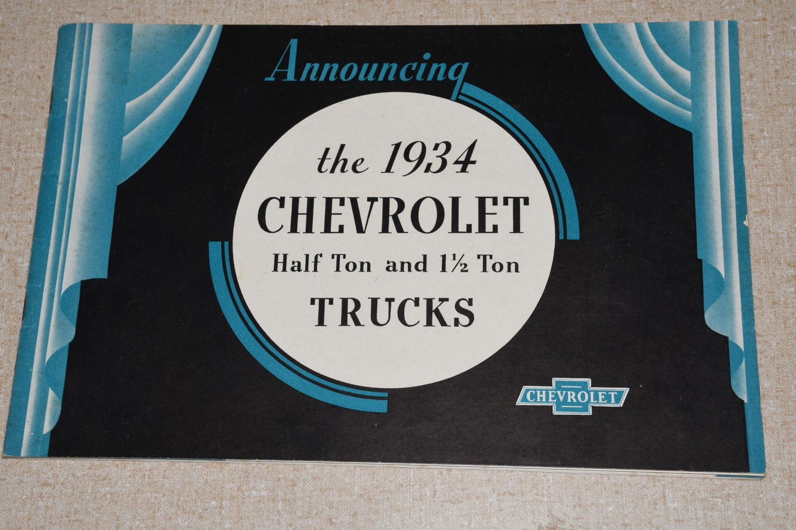 1934 Chevrolet Trucks Sales Brochure Blue on Cover Half & 1 1/2 Ton Models (1 of 16)