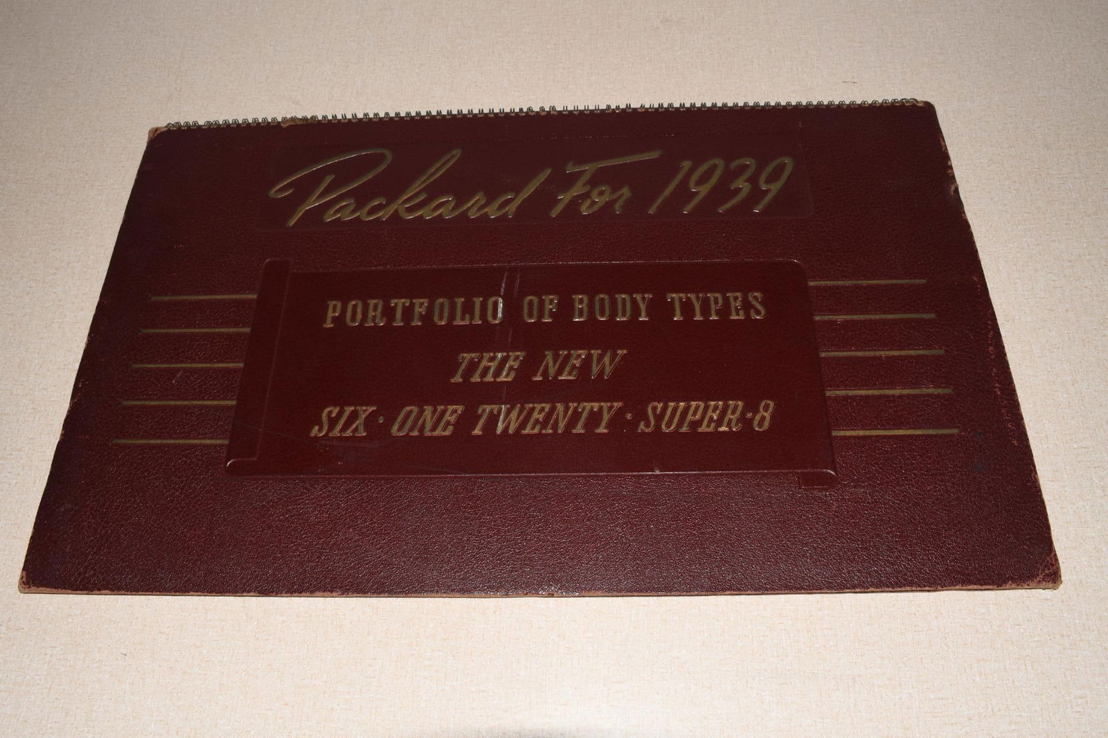 1939 Packard Large Dealer Album Portfolio Six One Twenty Super 8 Car Display 39 (1 of 16)