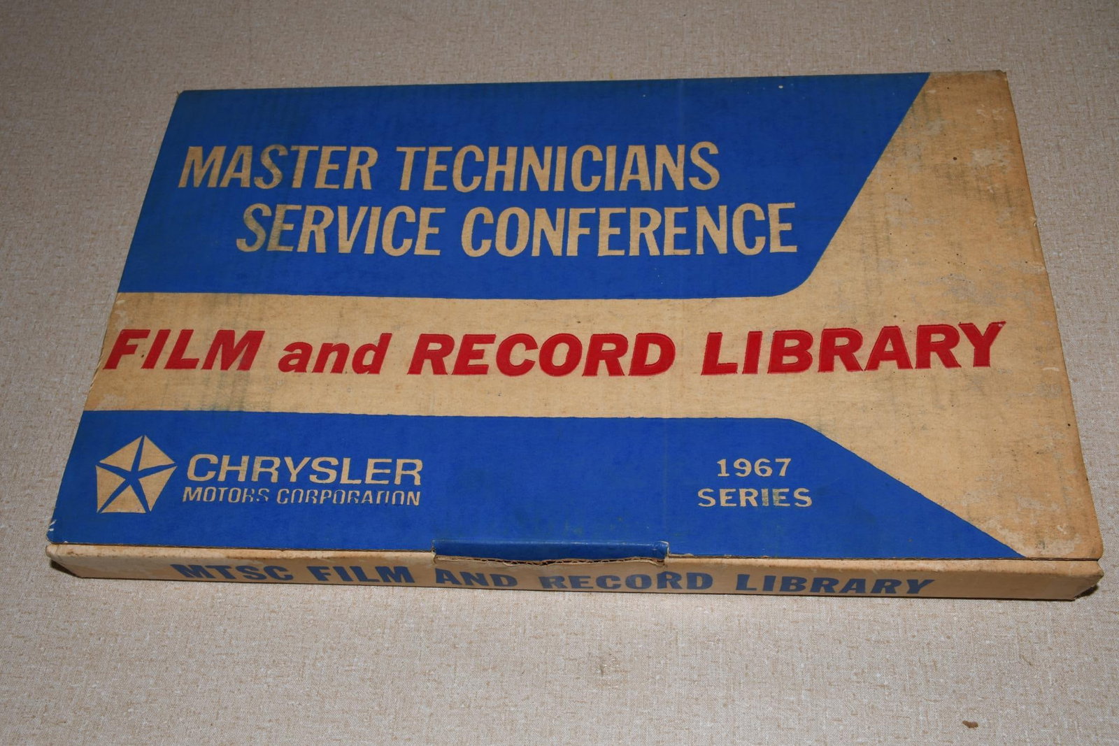 1967 Chrysler-Plymouth-Dodge & Dodge Trucks Master Tech Film & Record Set: 11"x18"x2", the cardboard has good color, has light soiling, looks complete.