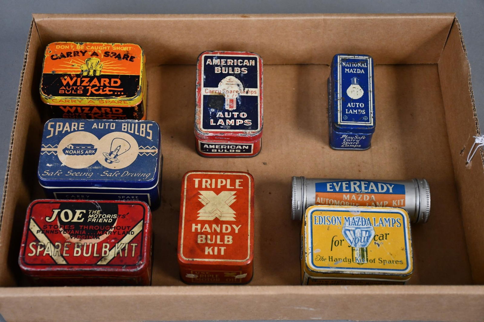 8-Metal Car Lamps Boxes (1 of 3)