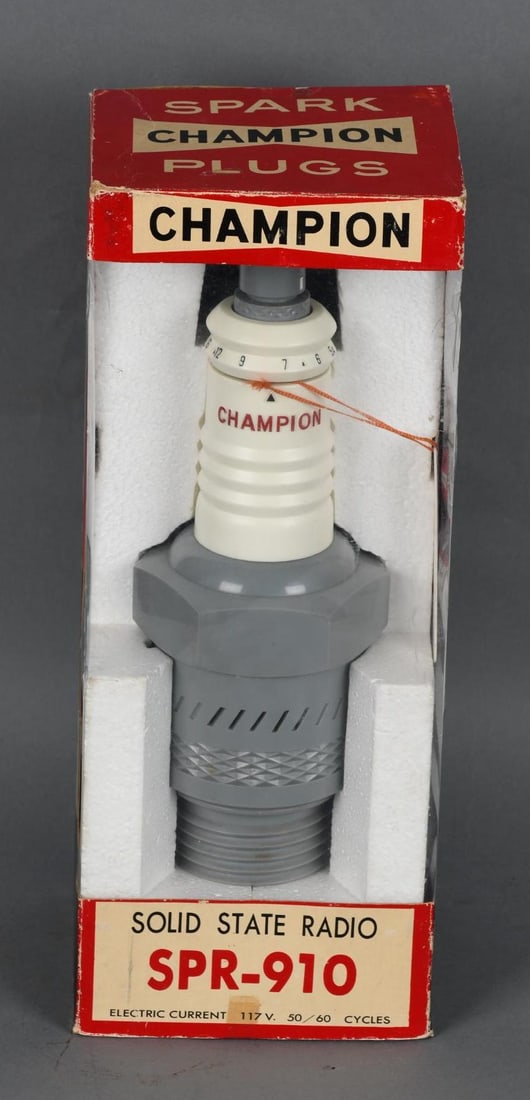 Champion Spark Plug Solid State Radio AM NIB (1 of 5)