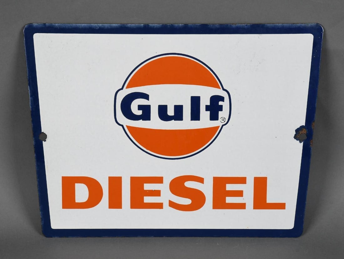 Gulf Diesel Porcelain Pump Sign (TAC): rated 8.75, 8.5"x11.5", the SSP pump sign, has excellent color and gloss, field is clean, has small chips at the mounting holes. TAC #044812