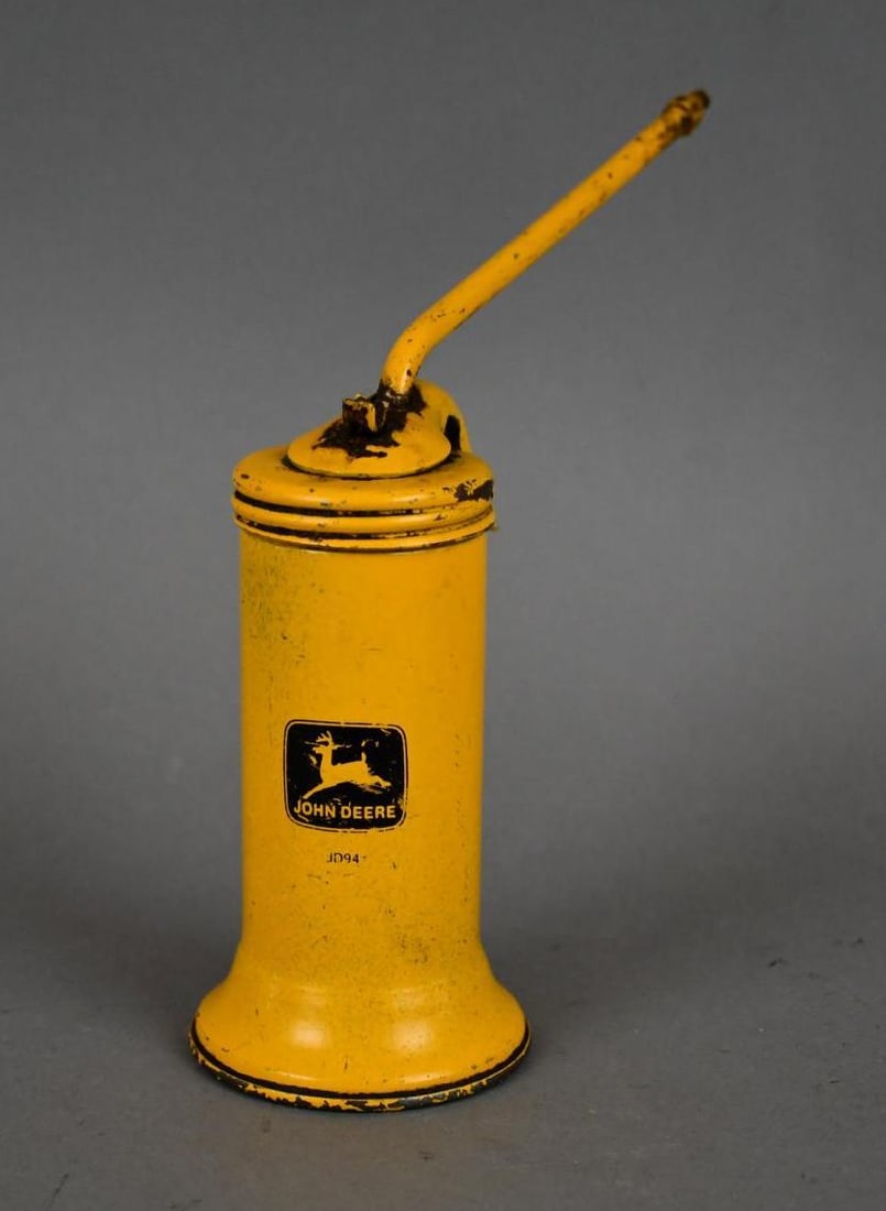 John Deere #94 Squirt Oiler (1 of 3)