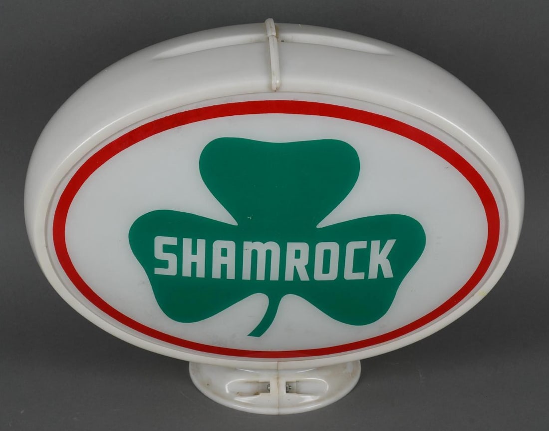 Shamrock (gas) w/Logo Oval Globe Lenses (1 of 4)