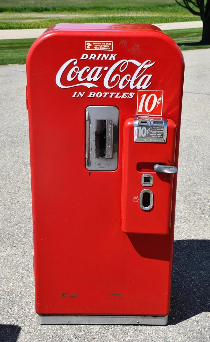 Vendo Model #39 Coin-Operated Vending Machine (1 of 8)