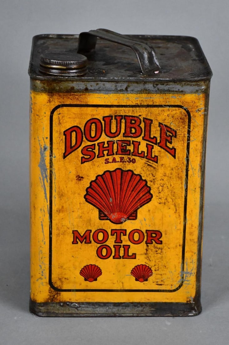 Double Shell Motor Oil One Gallon Imperial Metal Can (TAC) (1 of 3)