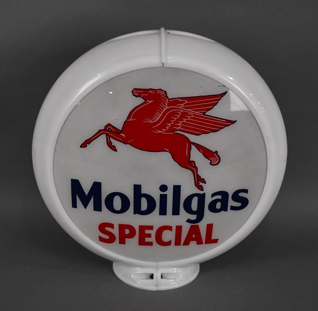 Mobilgas Special w/Pegasus 13.5 Globe Lenses (TAC): rated 9+, 13.5", both lenses are in excellent condition, mounted in new Capco globe body. TAC #025128