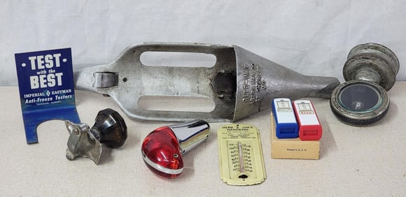 Misc. Lot of Automobilia
