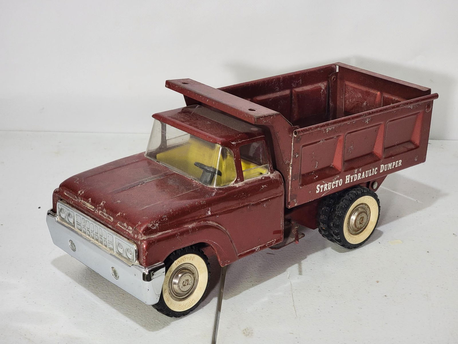 Structo Hydraulic Dumper Truck (1 of 5)