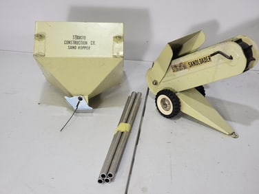 Structo Sand Hopper & Sandloader