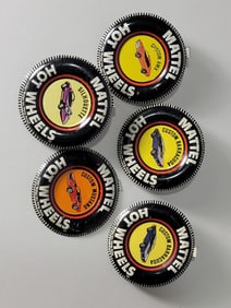 5-Hot Wheels Redlines Buttons
