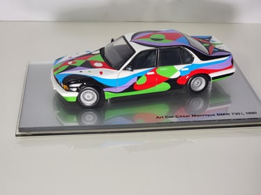 BMW 730i Cesar Manrique Art Car