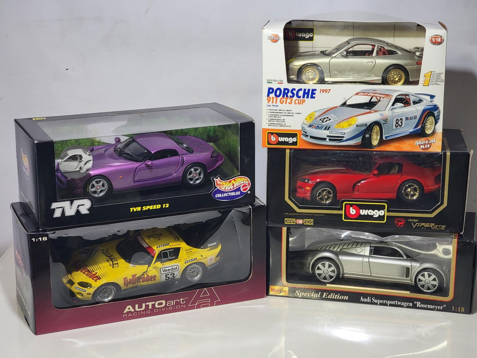 5-DIecast Automobiles NIB (1 of 3)