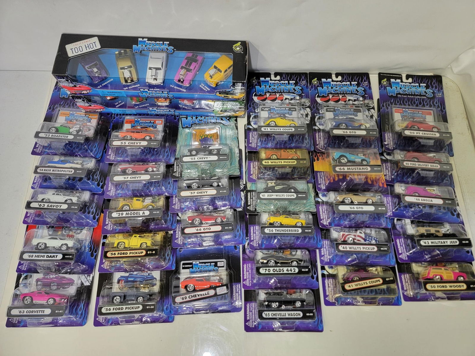 29+Muscle Machines & Sets 1/64 Scales (1 of 6)