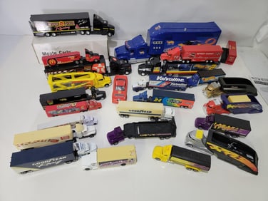 25+ 1/64 Scale or Smaller Semis & Trailers and More