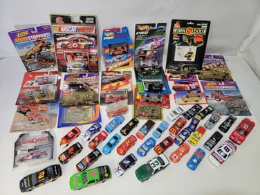 45+ 1/64 Scale Diecast Nascar Cars