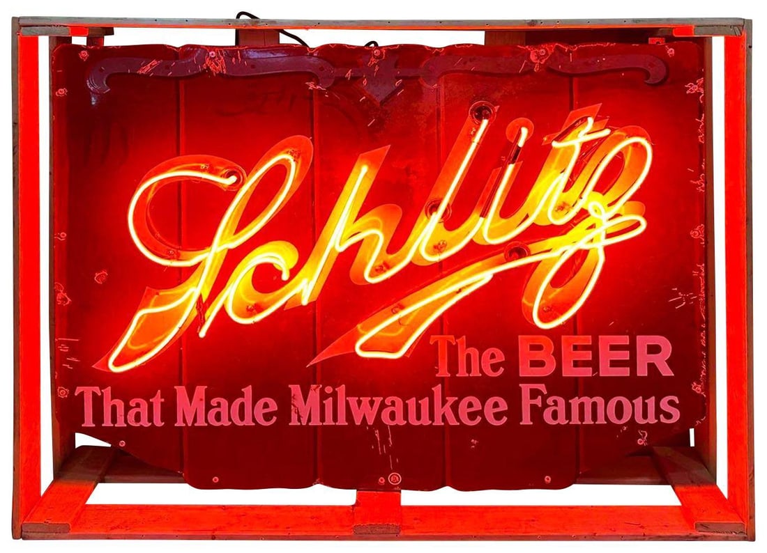 Schlitz Beer "That Made Milwaukee Famous" Porcelain Neon Sign (TAC) (1 of 10)