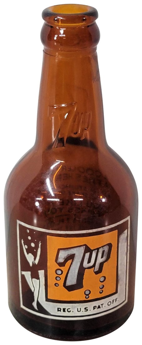 Rare 7up w/Lady Brown 7oz Squatty Bottle: in good condition.