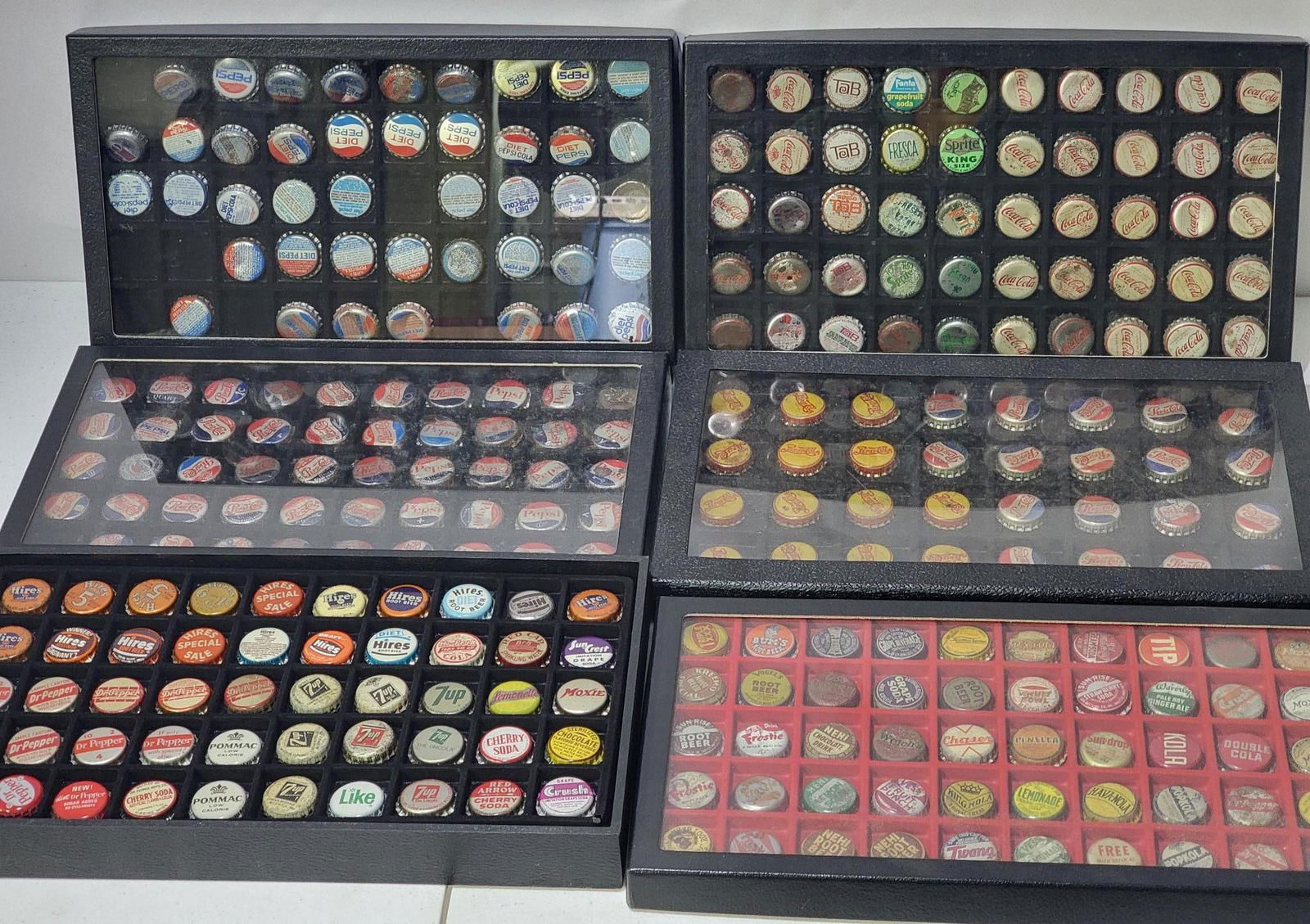 250+ Bottle Cap Collection Pepsi:Cola and Everything Else (1 of 17)