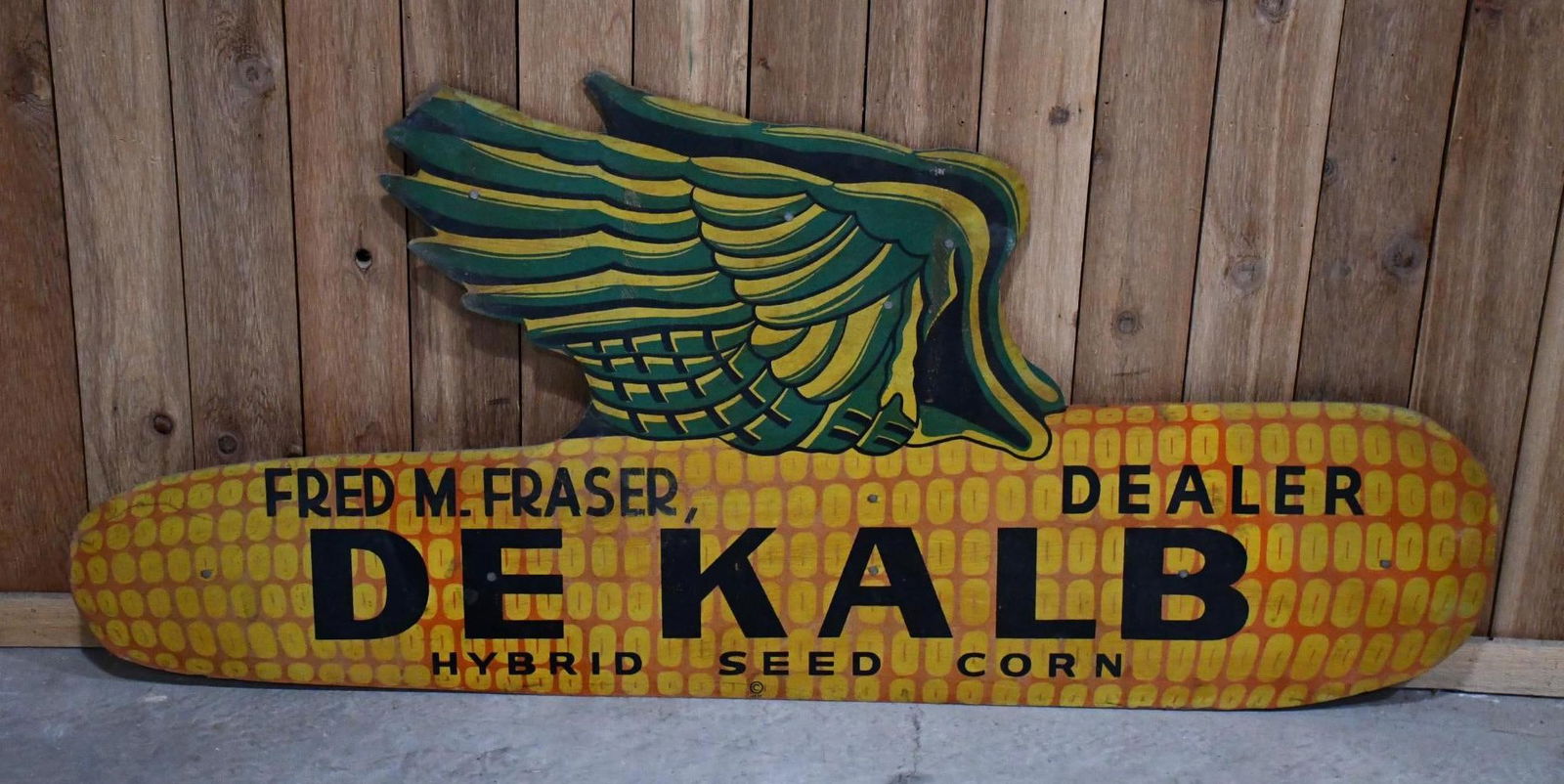 De Kalb Winged Ear Logo Masonite Sign Pre 1939 (1 of 6)