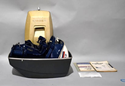 Evinrude #4 Suitcase Outboard Motor