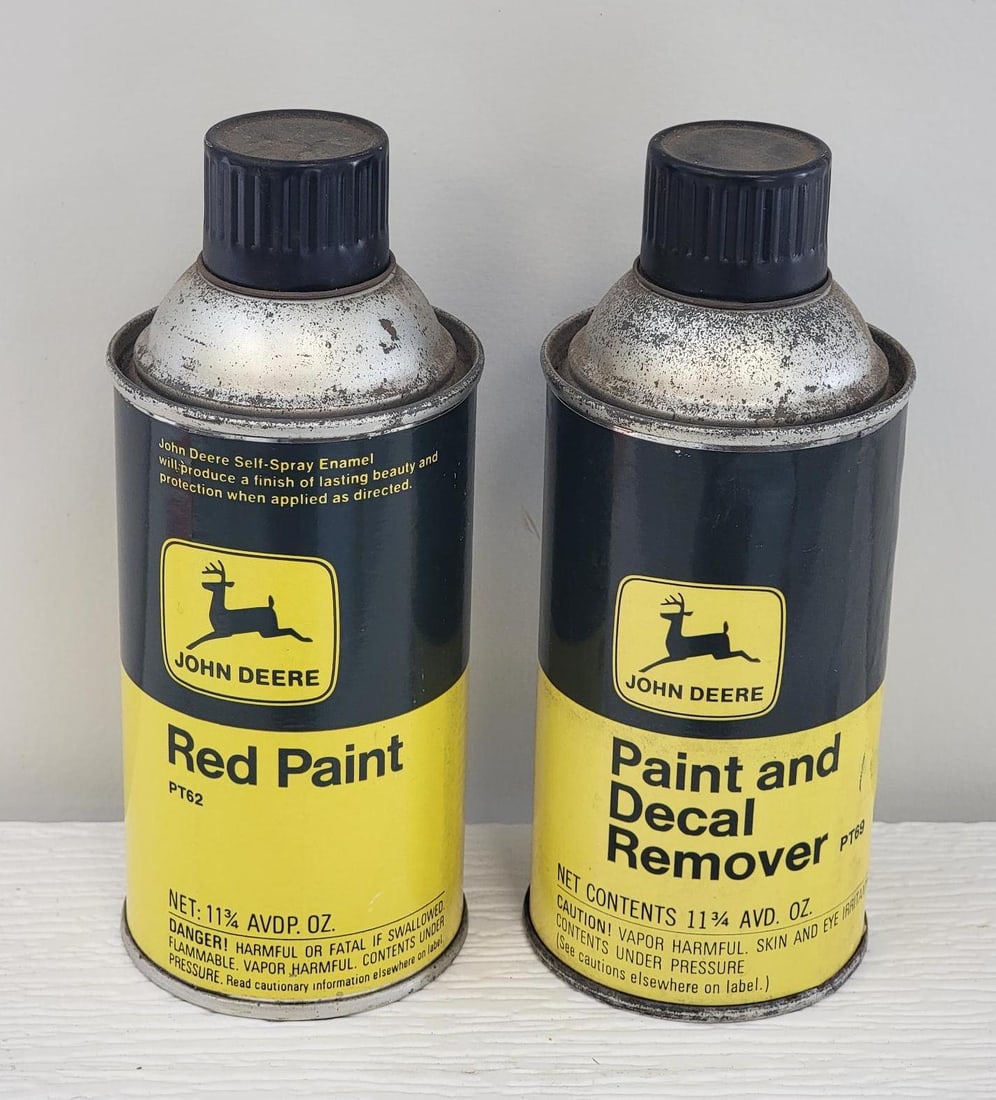 Lot of (2) John Deere Aerosel Cans (1 of 4)