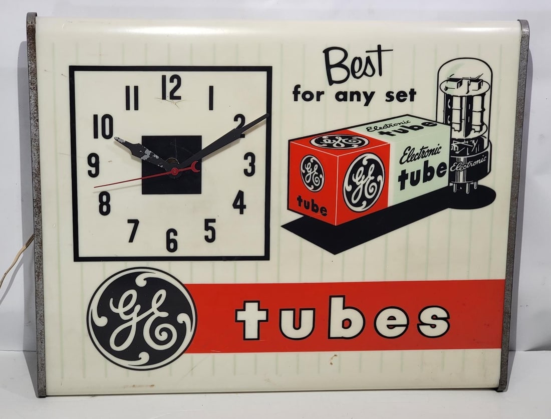 GE Tubes "Best for any set" Plastic Lighted Clock (1 of 6)