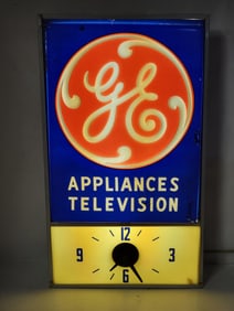GE Appliances Television Plastic Lighted Clock
