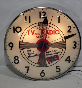 Raytheon Expert TV & Radio Service Lighted Clock