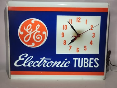 GE Electronic Tubes Plastic Lighted Clock