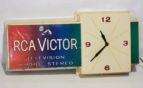 RCA Victor Television Radio Stereo Plastic Lighted Clock