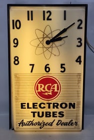 RCA Electron Tubes Dealer Authorized Dealer Lighted Clock