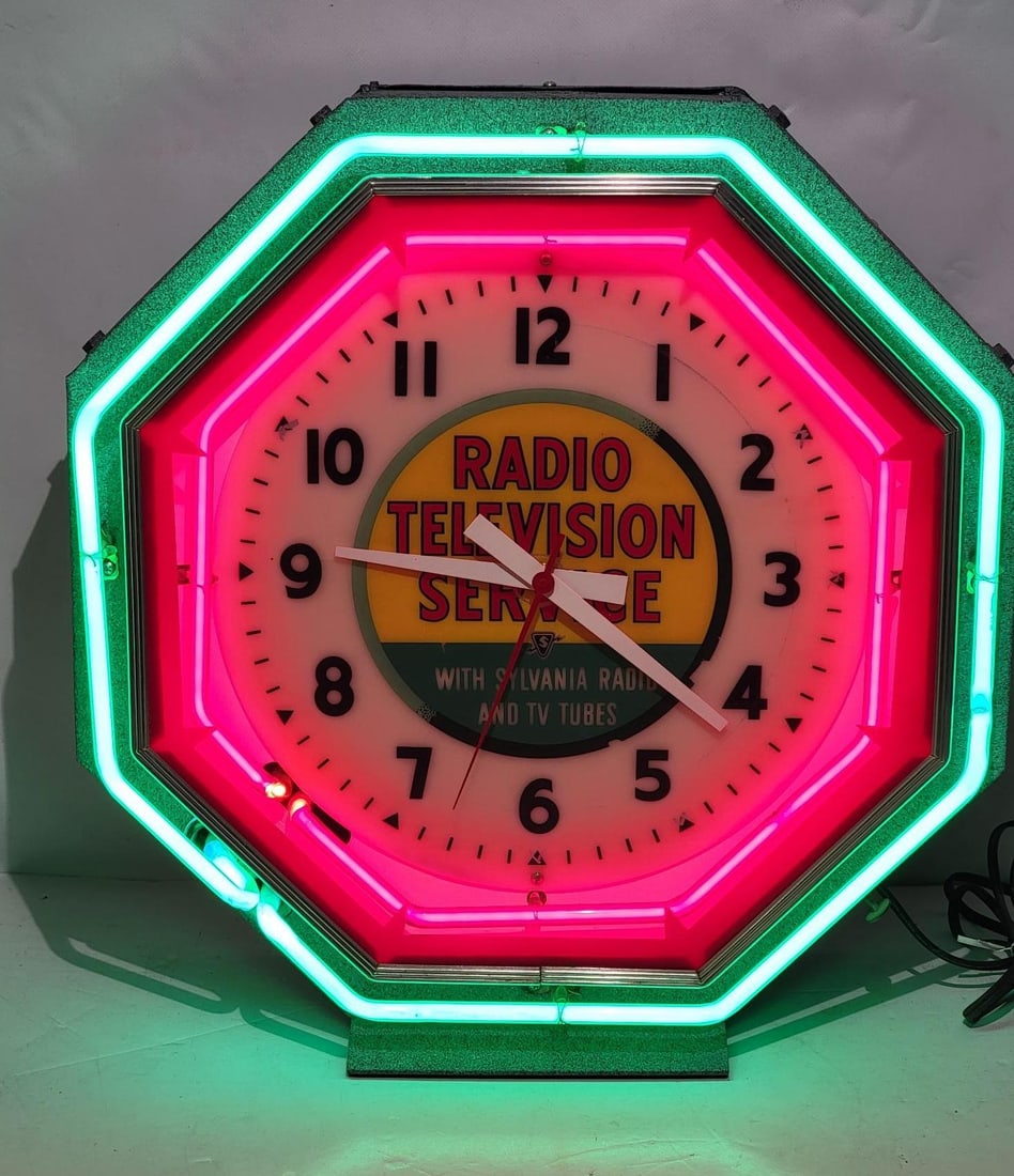 Sylvania Radio & TV Tubes Service Octagon Neon Clock (1 of 4)