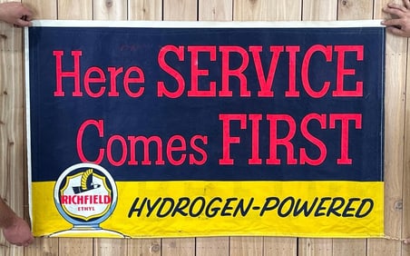 Richfield Here Service Comes First Canvas Banner