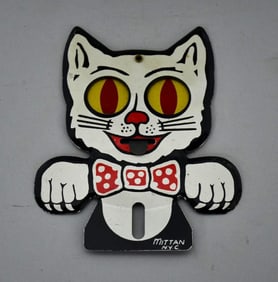 Scary Cat Metal License Plate Topper