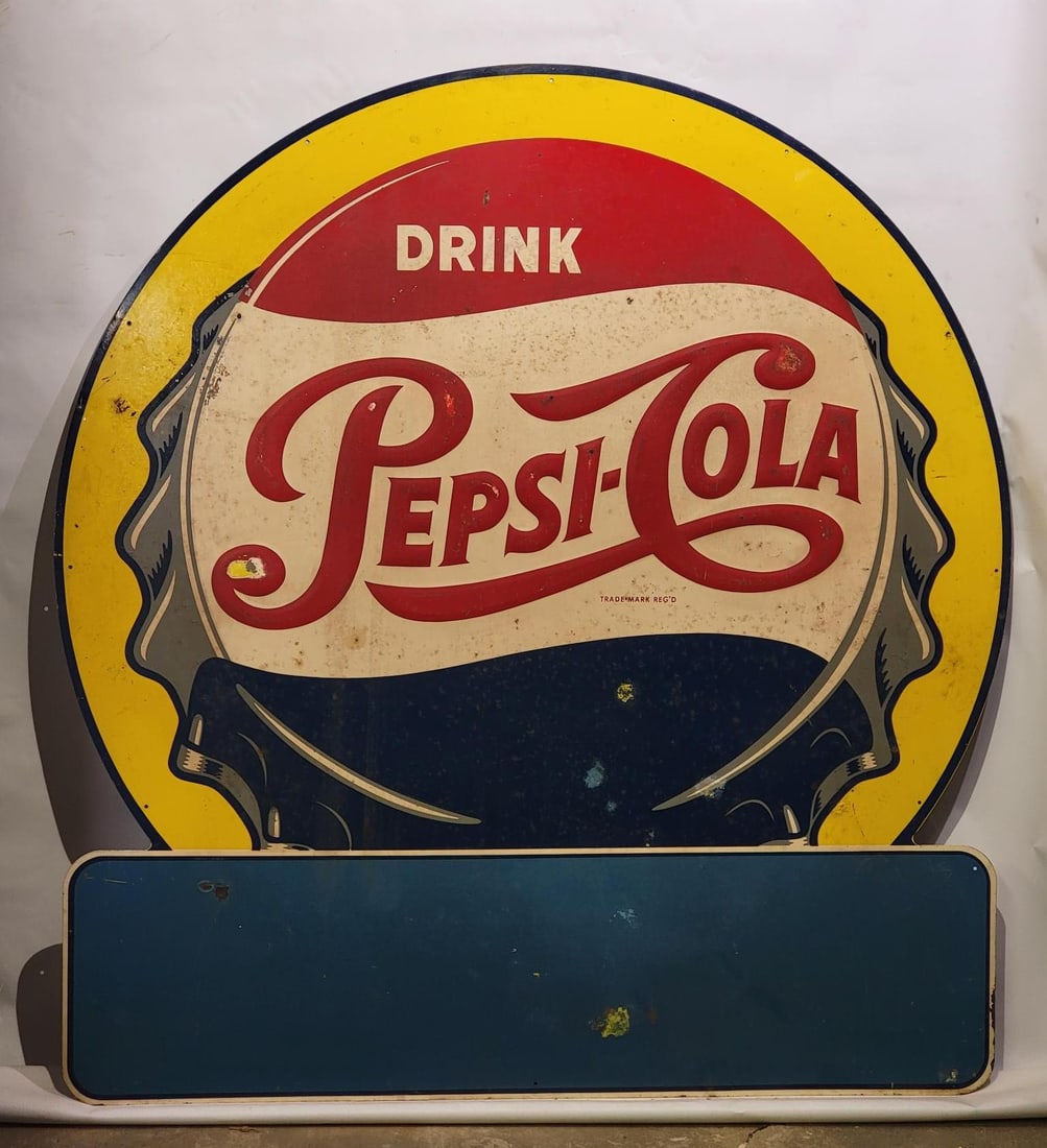 Large Drink Pepsi-Cola Keyhole Shaped Metal Sign (TAC) (1 of 7)