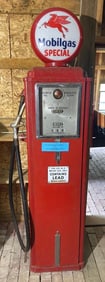 Martin & Schwartz Model #70 Series 2 Computing Gas Pump