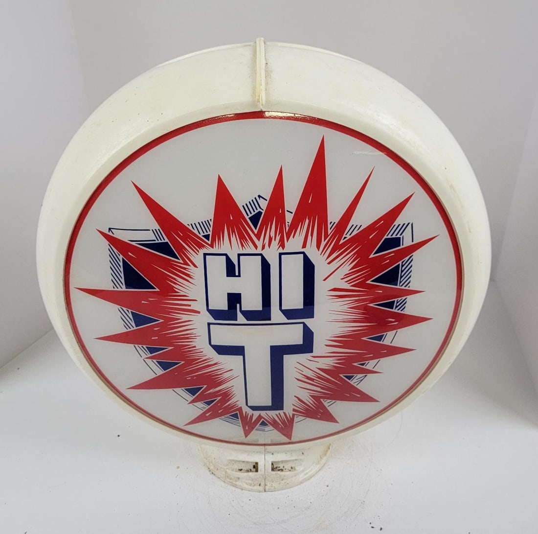 Hi-T Gas Pump Globe (1 of 2)