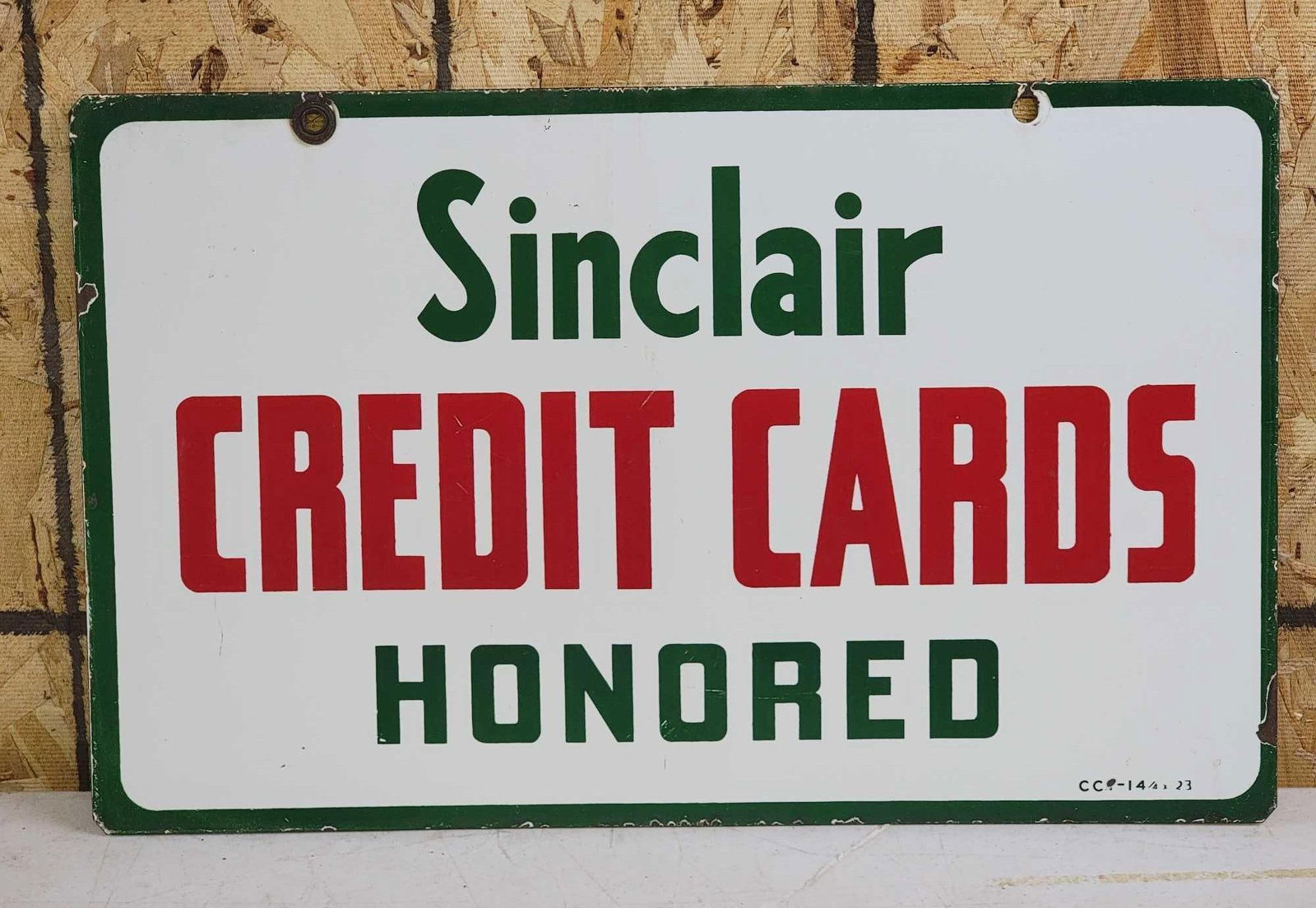 Sinclair Credit Card Honored Porcelain Sign (1 of 4)