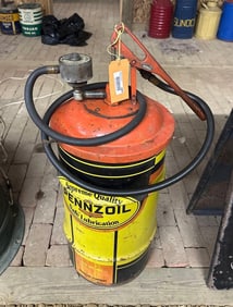 Pennzoil 110 lb Grease Can with Pump