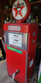 Wayne Model #605 Computing Gas Pump