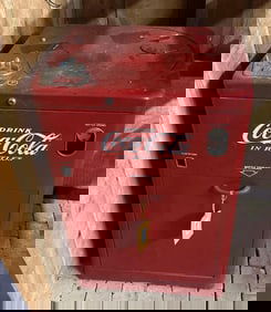 Vendo Model #231 Soda Machine