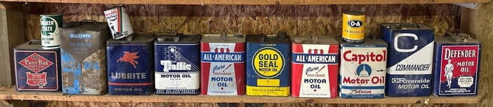 10 Two-Gallon Rectangle Metal Motor Oil Cans