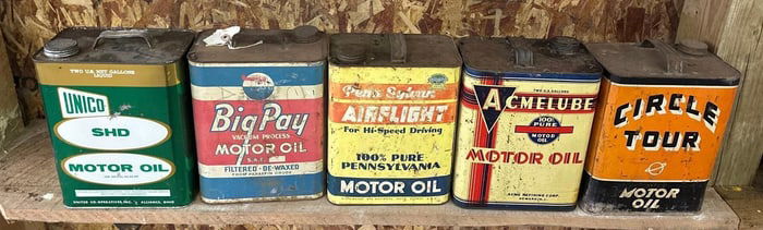 5 Two-Gallon Rectangle Metal Motor Oil Cans