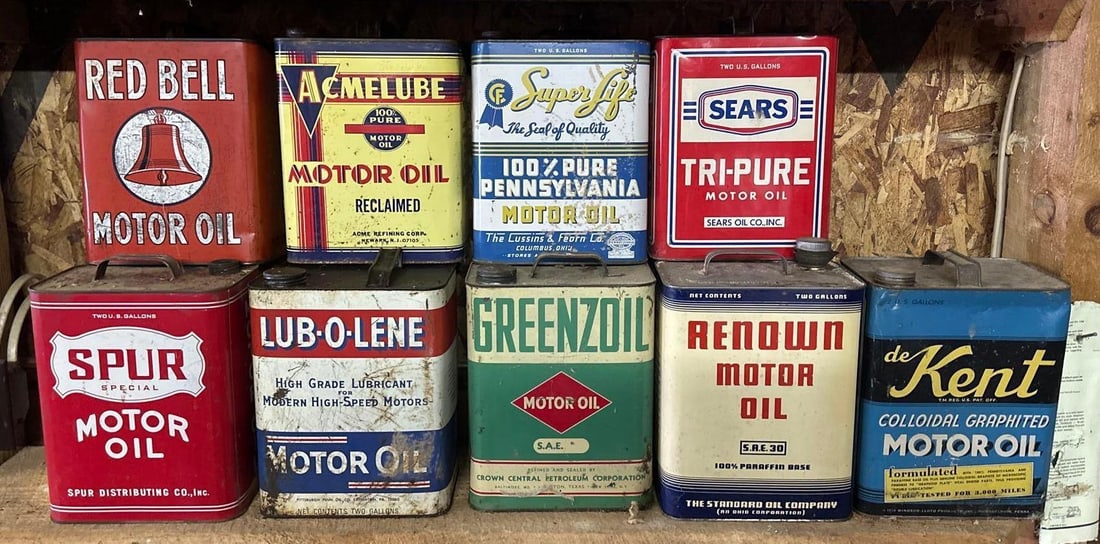 9 Two-Gallon Rectangle Metal Motor Oil Cans: rated 5 to 8, all are empty. This Lot must be picked up in Tidioute, PA on September 18 - 22.